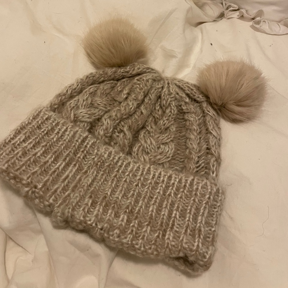 OATMEAL DOUBLE POM POM BEANIE